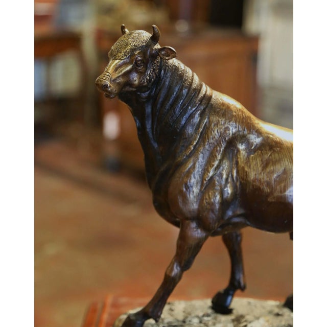 French Early 20th Century French Patinated Bronze Bull Sculpture on Black Marble Base For Sale - Image 3 of 9