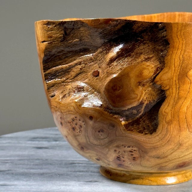 Studio Craft Organic Modern Turned Elm Burl Bowl, Signed For Sale In Philadelphia - Image 6 of 11