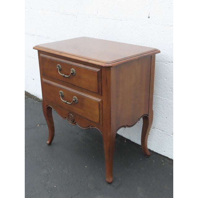Ethan Allen French Distressed Nightstand End Side Table 6429 For Sale - Image 17 of 18