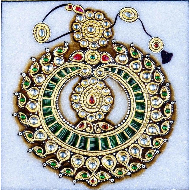 20th Century Indian Kundan-Style Gilt Framed Jewelled Alabaster Plaque For Sale - Image 3 of 8