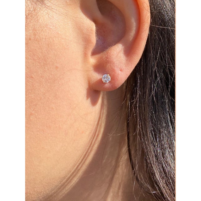 The Vista: Diamond Studs set in Yellow Gold, 2 Pieces For Sale In Philadelphia - Image 6 of 6