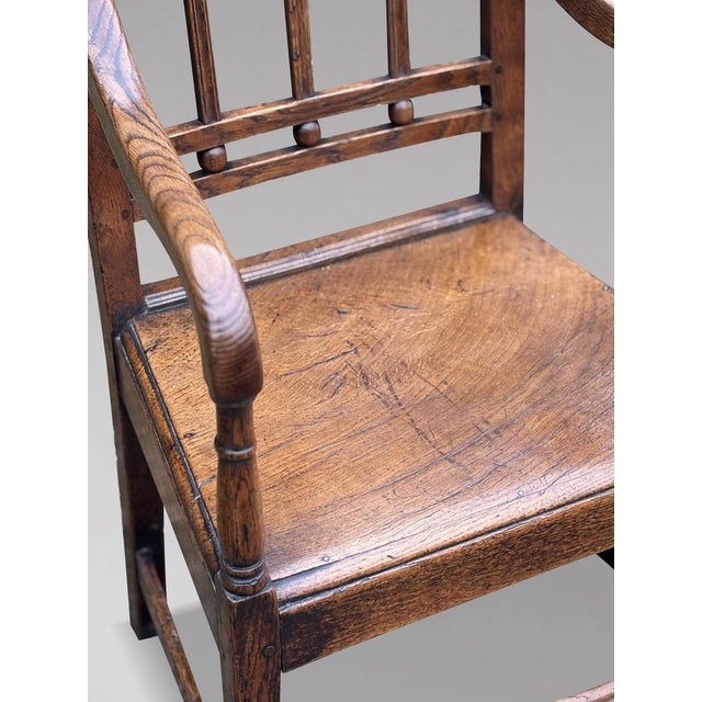 Antique George III Country House Chair in Elm, 1790 For Sale - Image 4 of 12