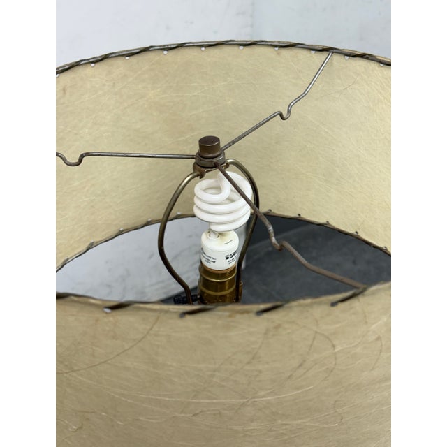 Vintage Rustic Wagon-Wheel Table Lamp For Sale - Image 4 of 12