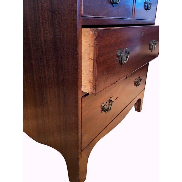 19th-Century Georgian-Style Mahogany and Brass Chest of Drawers For Sale - Image 14 of 14