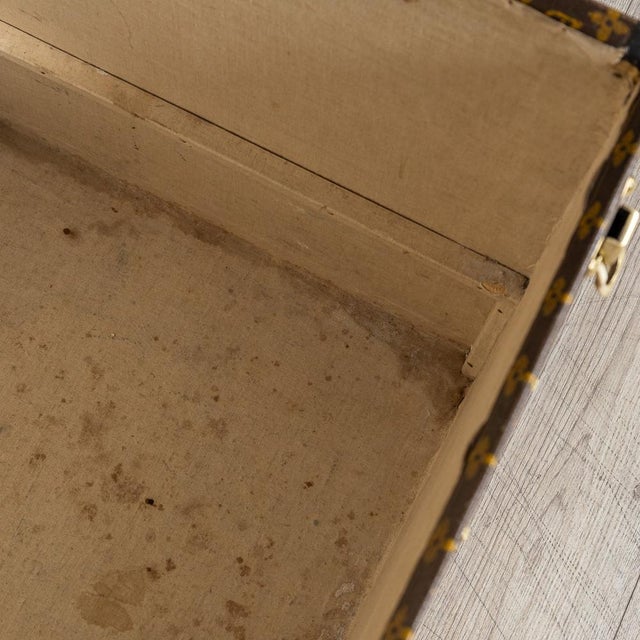 Antique 20th Century Courier Trunk in Monogram Canvas from Louis Vuitton, France, 1910s For Sale - Image 18 of 18