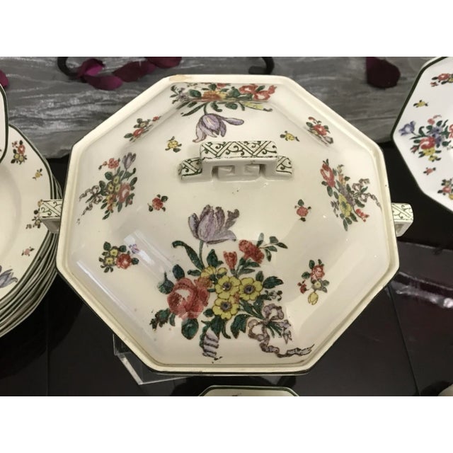 White Vintage Royal Doulton "Old Leeds Sprays" Dinnerware Set - D3548 For Sale - Image 8 of 10