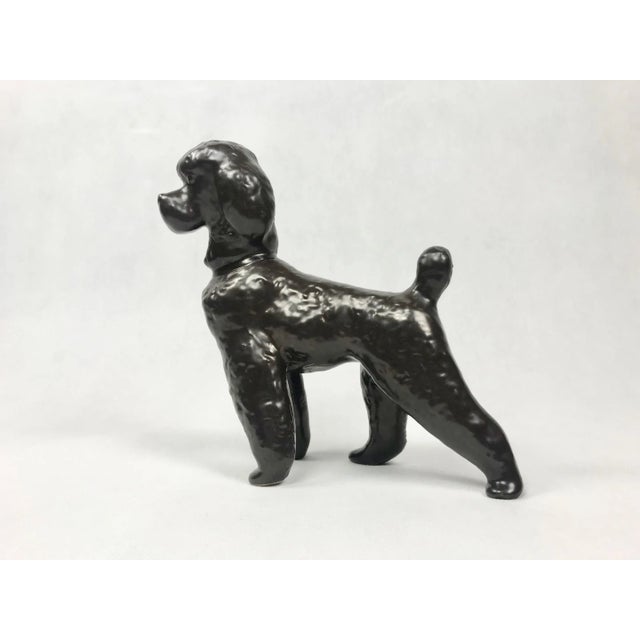 Ceramic Poodle Figurine from Znojmo, 1960s For Sale - Image 4 of 11