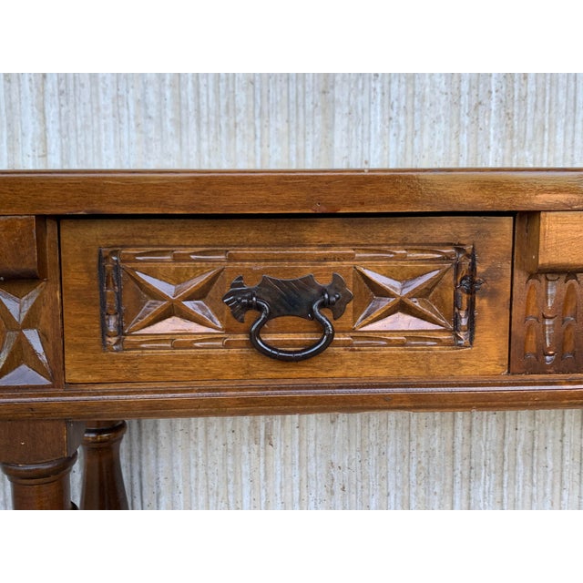 20th Century Spanish Tuscan Console Table With Two Drawers and Turned Legs For Sale - Image 10 of 13