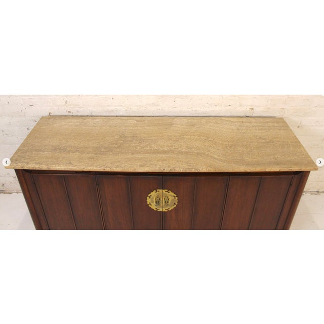 Heritage Mid 20th Century Travertine Topped Walnut Credenza in the Hollywood Regency Style For Sale - Image 4 of 16