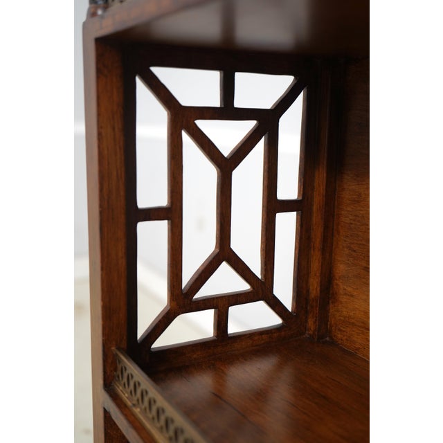 Wood Chinoiserie Decorated Pagoda Chinese Chippendale Curio Shelf For Sale - Image 7 of 18