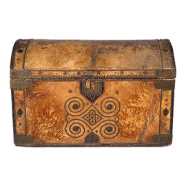 Example of Hide Trunks and Chests