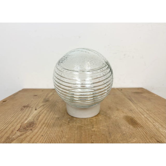 1970s Vintage White Porcelain Wall Light, 1970s For Sale - Image 5 of 11