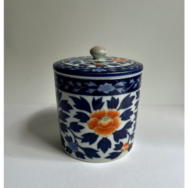 Early 20th Century Fukagawa Koransha Blue &.White Peonies Lidded Porcelain Jar, C. 1930s For Sale - Image 5 of 17