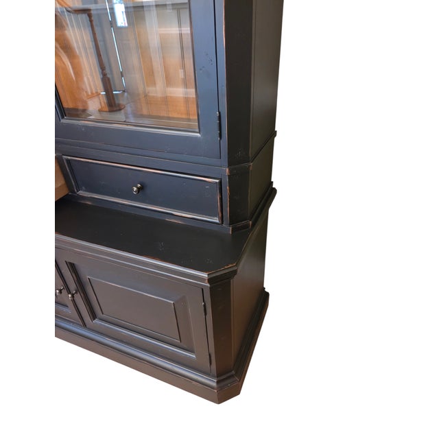 1990s Ethan Allen Custom Classics Spencer China Cabinet Display Curio Bookcase Hutch For Sale - Image 9 of 16