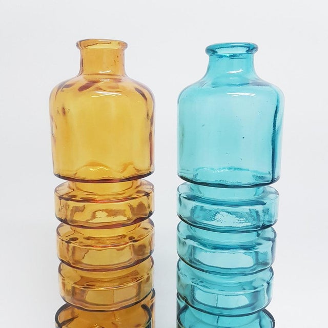 Italian Abstract Glass Bottles from Empoli, Set of 2 For Sale - Image 4 of 14