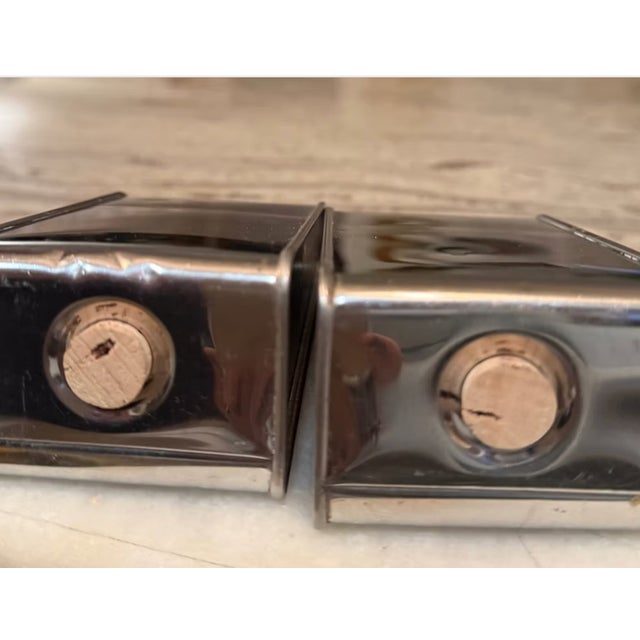 MCM Lincoln Beauty Ware Salt & Pepper Shaker | 1970s For Sale - Image 4 of 6