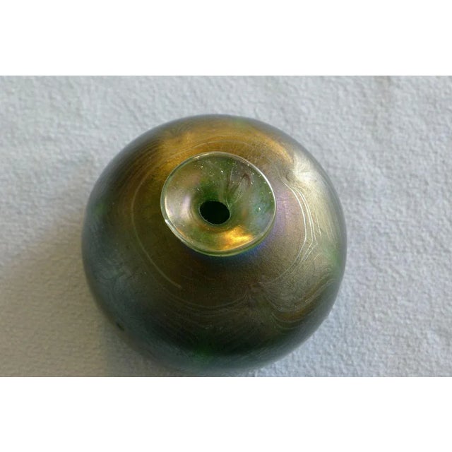 Art Nouveau Style Green Iridescent Glass Vase by Erwin Eisch, 1980s For Sale - Image 9 of 10