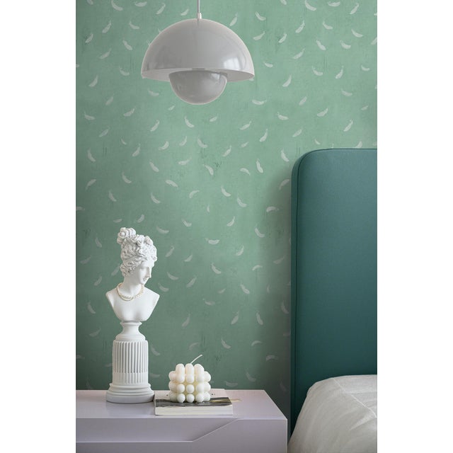 Non-woven fiber-based material with a smooth satin finish. We use the latest digital technology providing the highest...