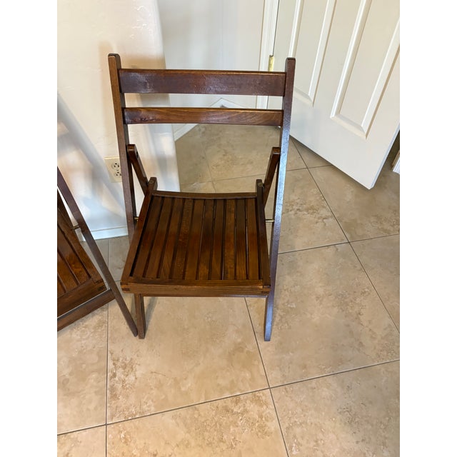 Mid-Century Modern A Pair of Vintage Mid-Century Wooden Slatted Folding Chairs For Sale - Image 3 of 12