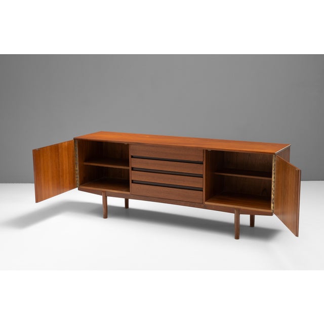 Mid-Century Modern Sideboard in Teak from Vanson, 1960s For Sale - Image 4 of 11