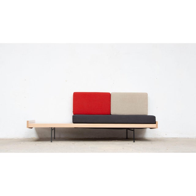 Daybed by Pierre Paulin for Ligne Roset, 1950s For Sale - Image 10 of 10