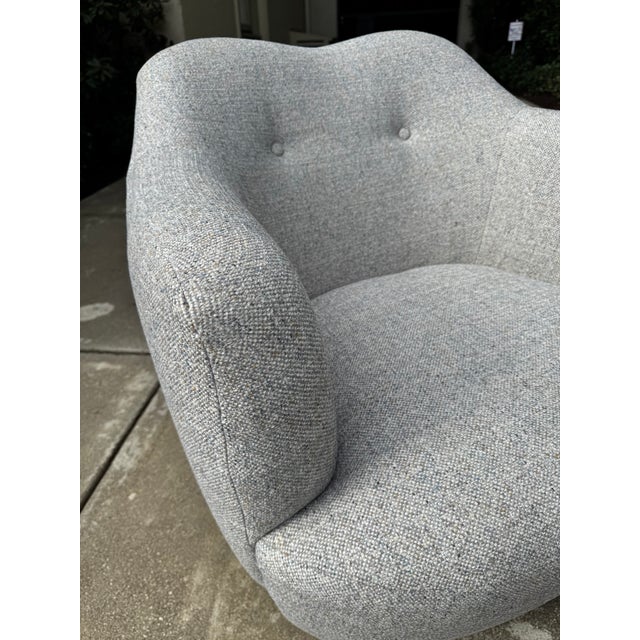 Mid-Century Modern Crate & Barrel Swivel Chair in Fog Linen - Brand New Never Been Used For Sale - Image 3 of 10