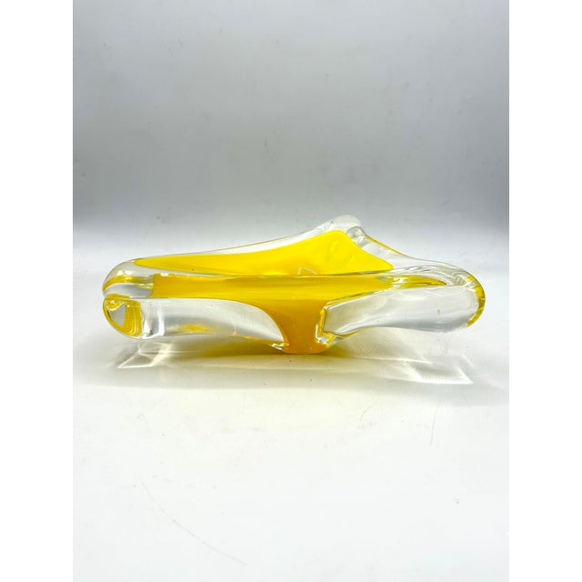 Mid-Century Murano Sommerso Italian Glass Sculptural Catchall For Sale In Los Angeles - Image 6 of 13