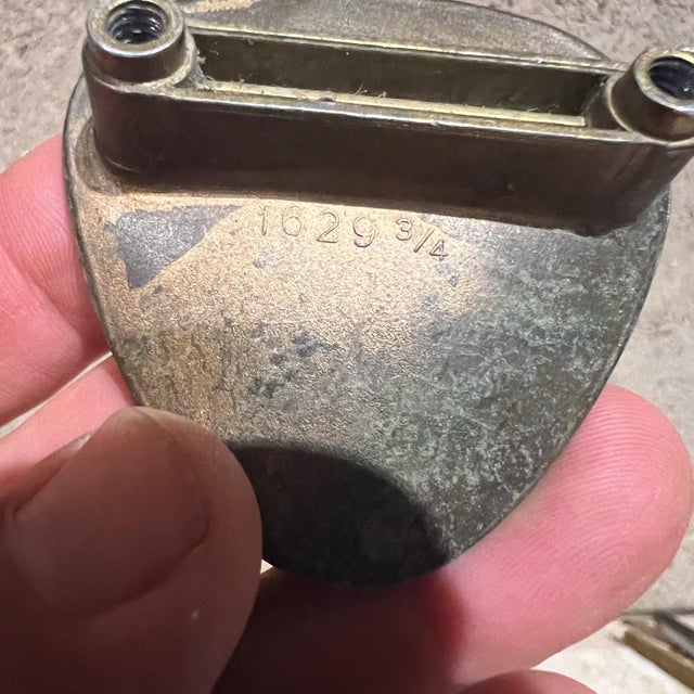 Brass 1950s Set of Six Modernist Brass Pull Handle Knobs Carl Aubock Style For Sale - Image 8 of 8