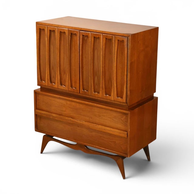 Tobago Vintage Mid Century Modern Highboy Dresser C. 1960s For Sale In New York - Image 6 of 14
