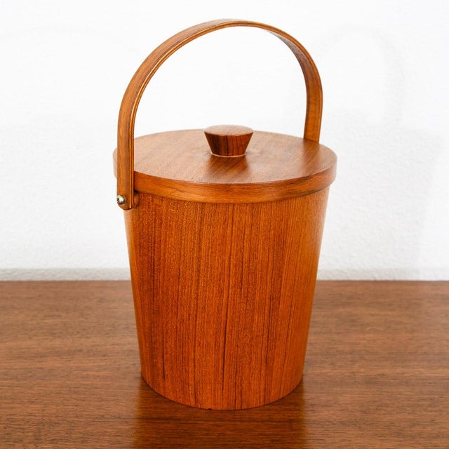 Wood Mid 20th Century Danish Modern Ice Bucket Lidded Teak Rainbow Sweden Liner Round For Sale - Image 7 of 10