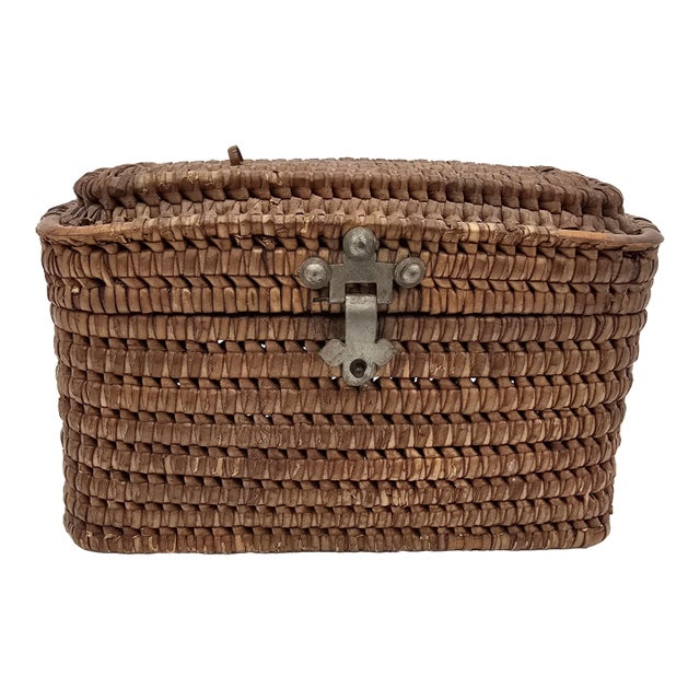 Antique Rattan Wicker Small Basket With Hinge Clasp Lid For Sale