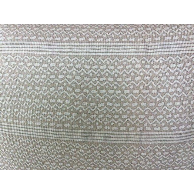 1980s Tapa Stripe Patterned Fortuny Textile Pillows W/ Linen Backs, Pair For Sale - Image 5 of 7