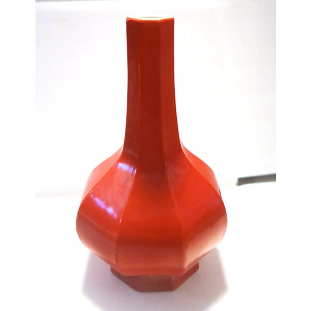Lovely Vintage Japanese Porcelain Vase For Sale In Miami - Image 6 of 9