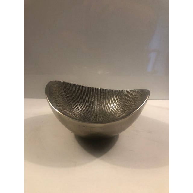 Metal Contemporary Geometric Design Silver Bowls / Nut Dishes For Sale - Image 7 of 7