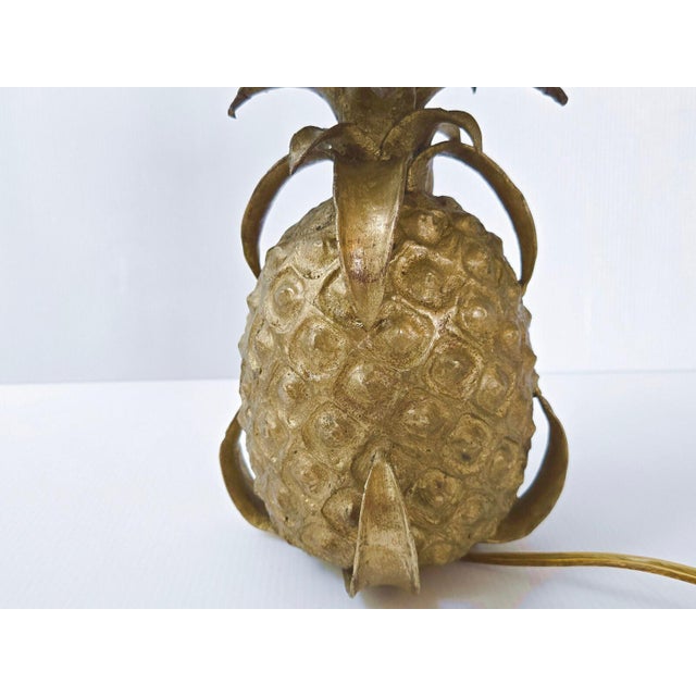 Vintage Pineapple Table Lamp in Gilded Bronze from Maison Jansen, 1970s For Sale - Image 12 of 13