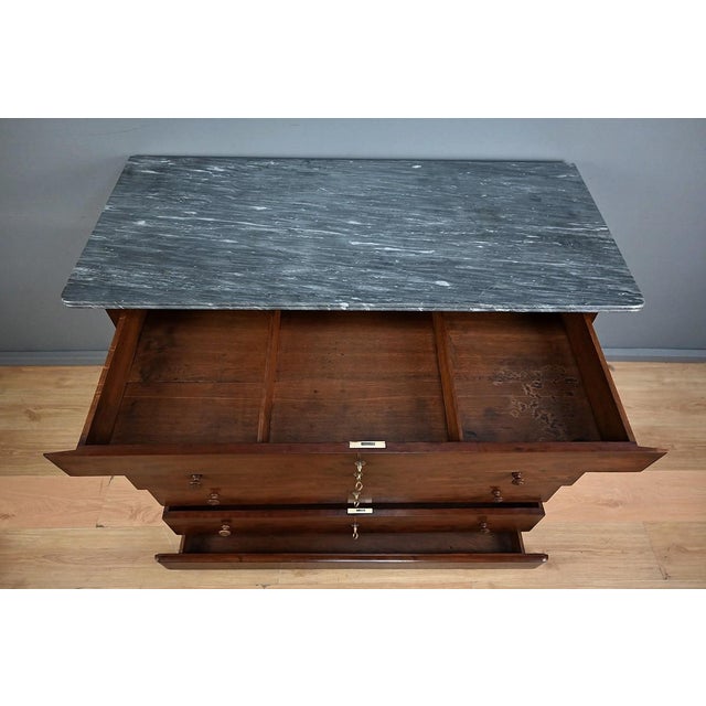 Late 19th Century Louis Philippe Mahogany Chest of Drawers For Sale - Image 16 of 18
