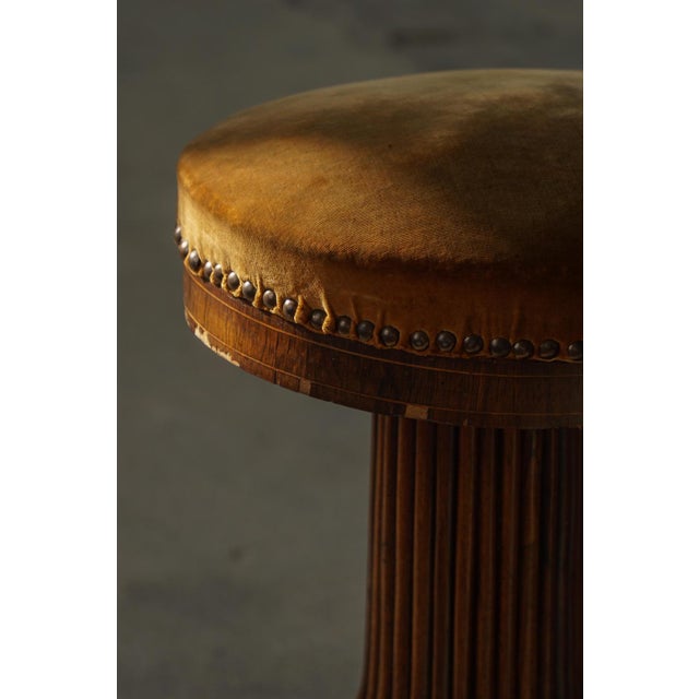 Antique French Piano Stool in Oak and Velvet, Mid-19th Century For Sale - Image 6 of 18