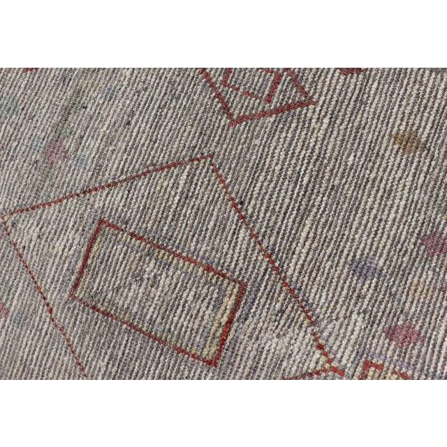 Modern Hand-Knotted Runner in Wool With Sub-Geometric Design in Multicolor 2'9 X 9'7 For Sale - Image 11 of 11