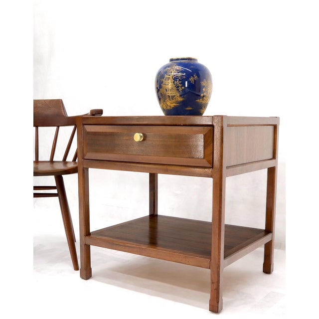 Late 20th Century John Widdicomb Solid Walnut Oak Interior Travertine Top End Table Stand For Sale - Image 11 of 16