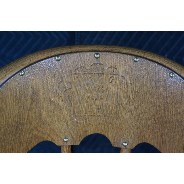 4 Antique American Oak Windsor Bow Back Chairs Saloon Pub Tavern Caboose Seats For Sale - Image 6 of 18