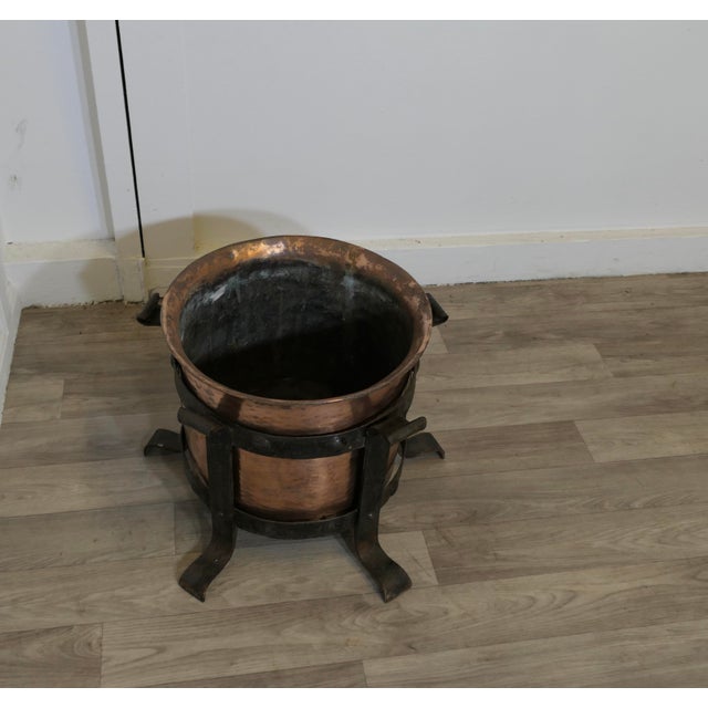Antique Arts and Crafts Copper and Wrought Iron Log Bin, 1890s For Sale - Image 4 of 8