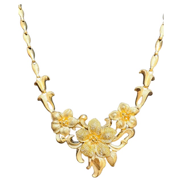 24 Karat Pure Gold Hand Made Yellow Gold Solid Flower Necklace, 37 Gm, 18 Inch For Sale - Image 15 of 18