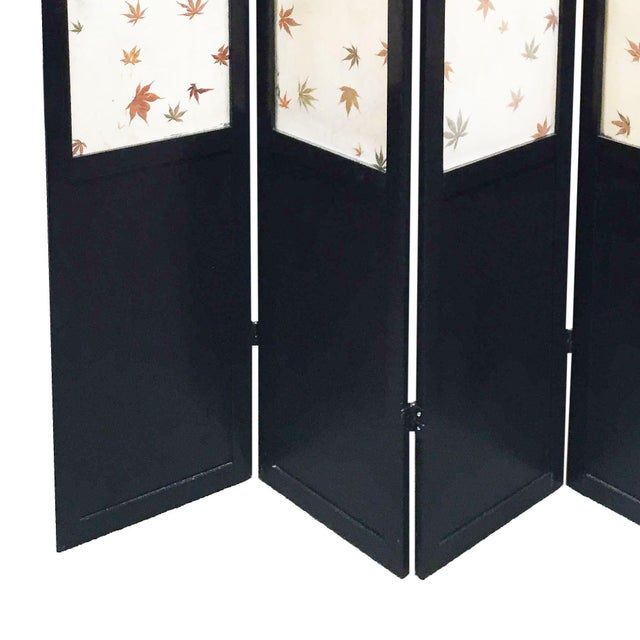 Plastic 1950s Black Lacquer Folding Screen W/ Fiberglass Maple Leaf Inserts For Sale - Image 7 of 7