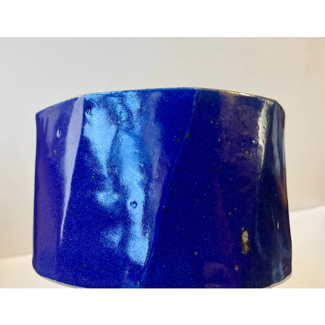 Mid-Century Modern Stoneware Bowl in Blue Glaze by Herman August Kähler, 1960s For Sale - Image 3 of 9