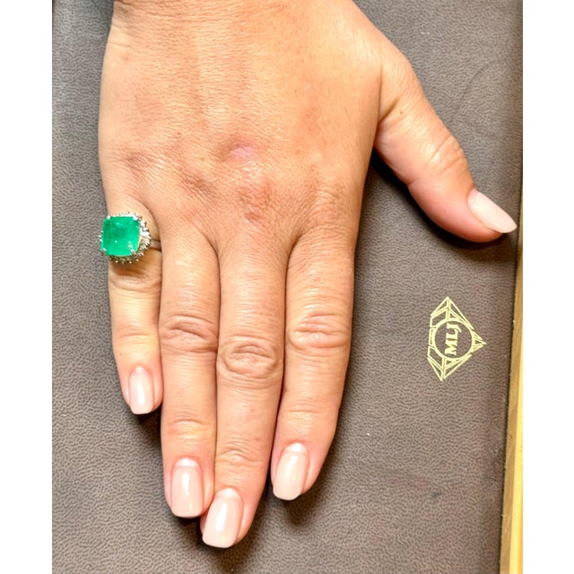 7.78 Carat Natural Square Emerald & 0.45 Ct Diamond Ring in Platinum, Size 4.5 For Sale - Image 13 of 18