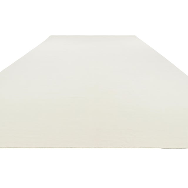 2010s Rug & Kilim’s Oversized Contemporary Textural Solid Rug in White Tones-12x18 For Sale - Image 5 of 7