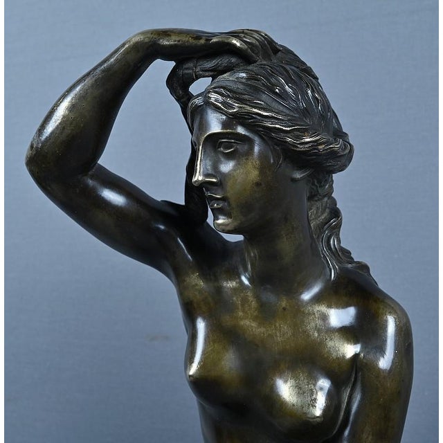 Metal Venus Emerging from the Bath, 19th Century, Bronze For Sale - Image 7 of 18