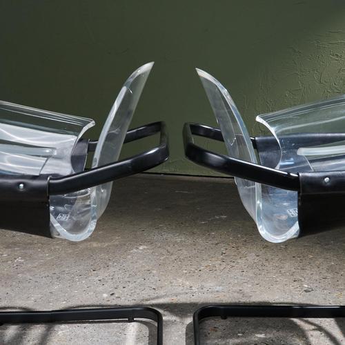 Cantilever Lounge Chairs in Acrylic, Leather and Steel by Paolo Tilche for Arform Brasil, 1970s, Set of 2 For Sale - Image 9 of 13