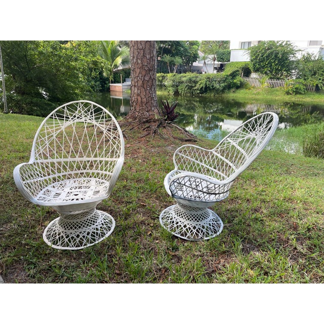 Vintage Mid-Century Spun Fiberglass Patio Set, Four Pieces, Attributed to Russell Woodard For Sale - Image 11 of 12