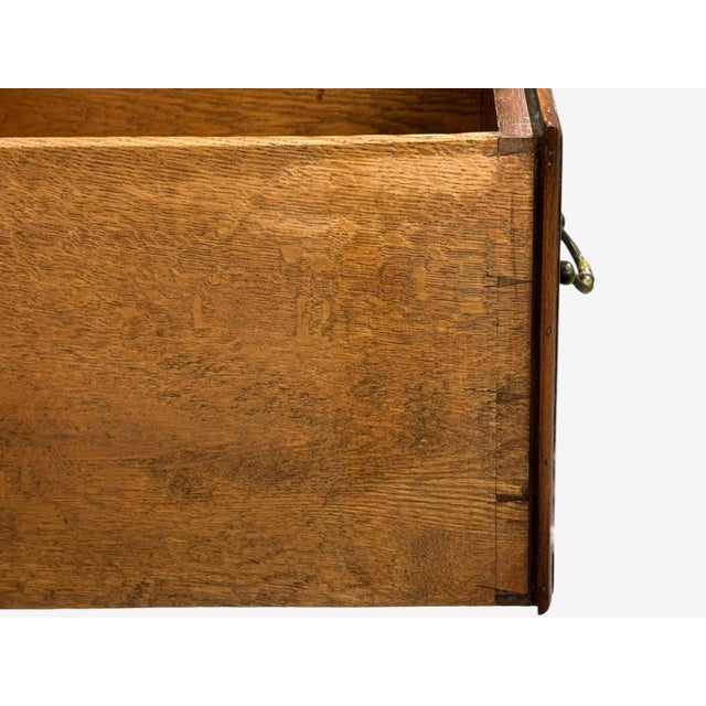 Queen Anne, Lowboy Writing Desk, Crotch Mahogany Veneer, Walnut, England, 19th C. For Sale - Image 12 of 16